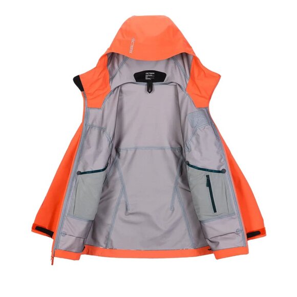 Arc'teryx snowboarding/ skiing Rush Jacket women M - Picture 9 of 11